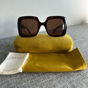 Gucci Women's Tortoise Havana Sunglasses GG0886